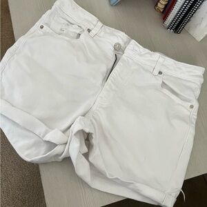 American Eagle Mom Shorts